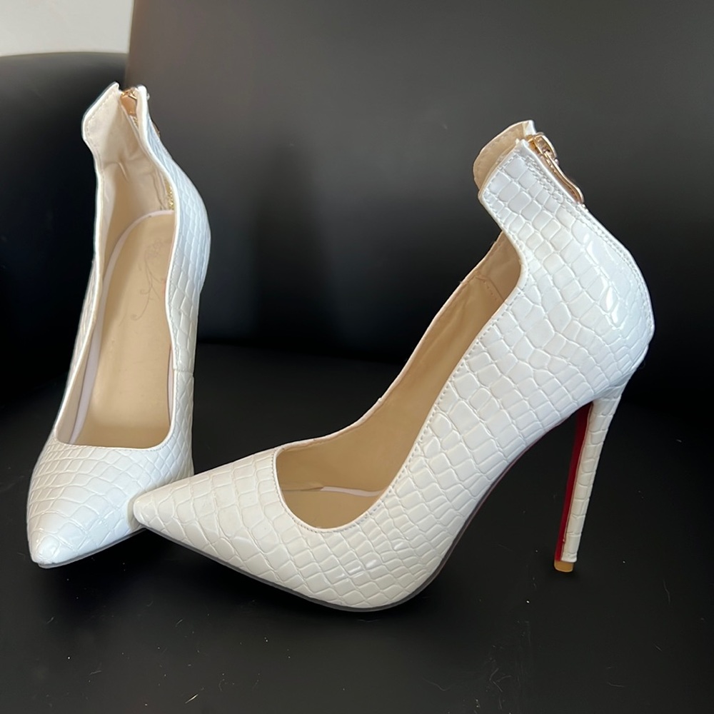 Women’s high heels